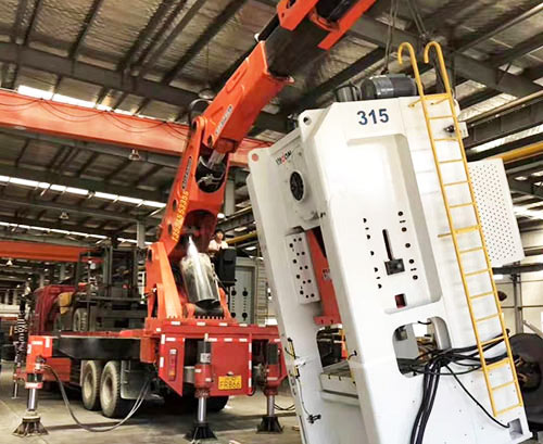 多祥镇提升工作效率，选择优质折臂吊租赁服务