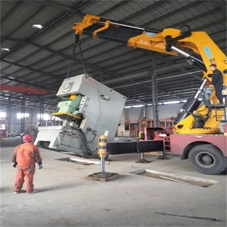 多祥镇80吨折臂吊车出租附近电话