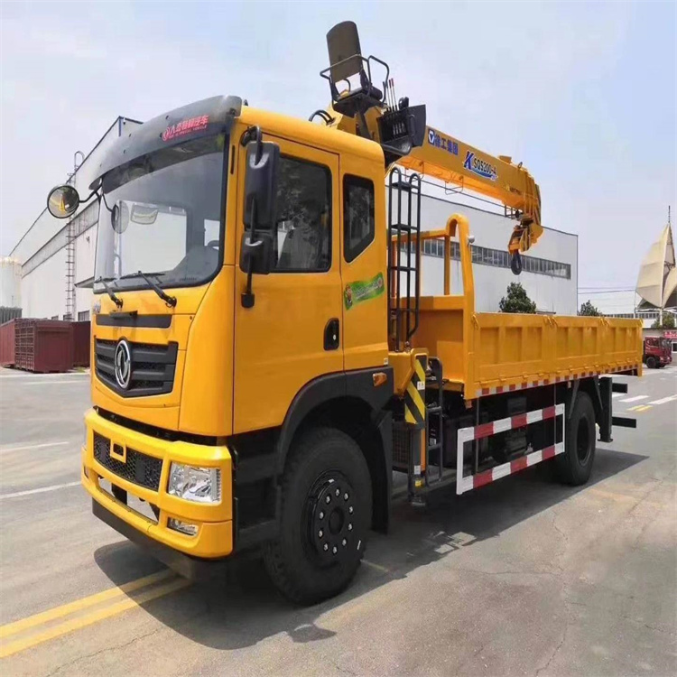 多祥镇附近找一辆随车吊出租