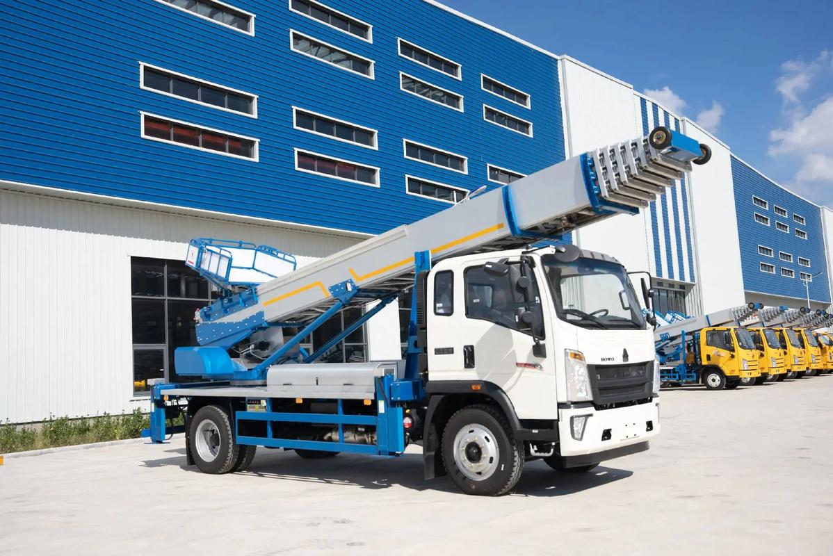 多祥镇出租云梯车高空作业车 建筑垃圾搬运